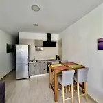 Apartamento Parque Santiago Ii, With Separate Entrance