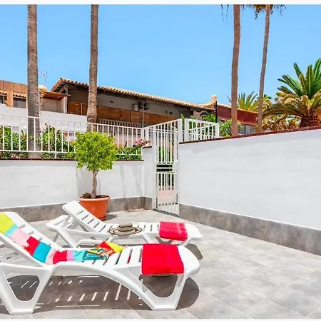 Parque Santiago Ii, With Separate Entrance *